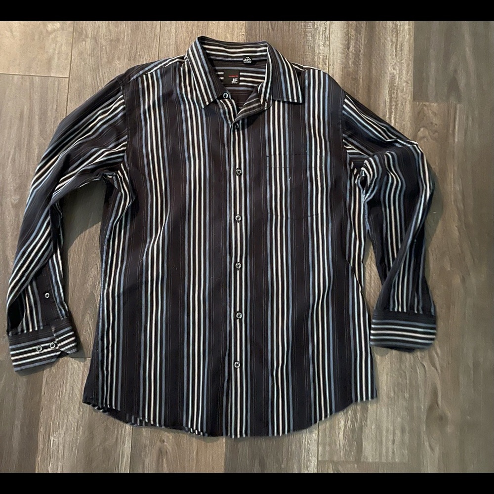 JF Men’s Button Down long sleeve shirt
